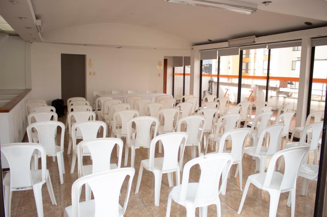 פריירה Hotel 721 מראה חיצוני תמונה