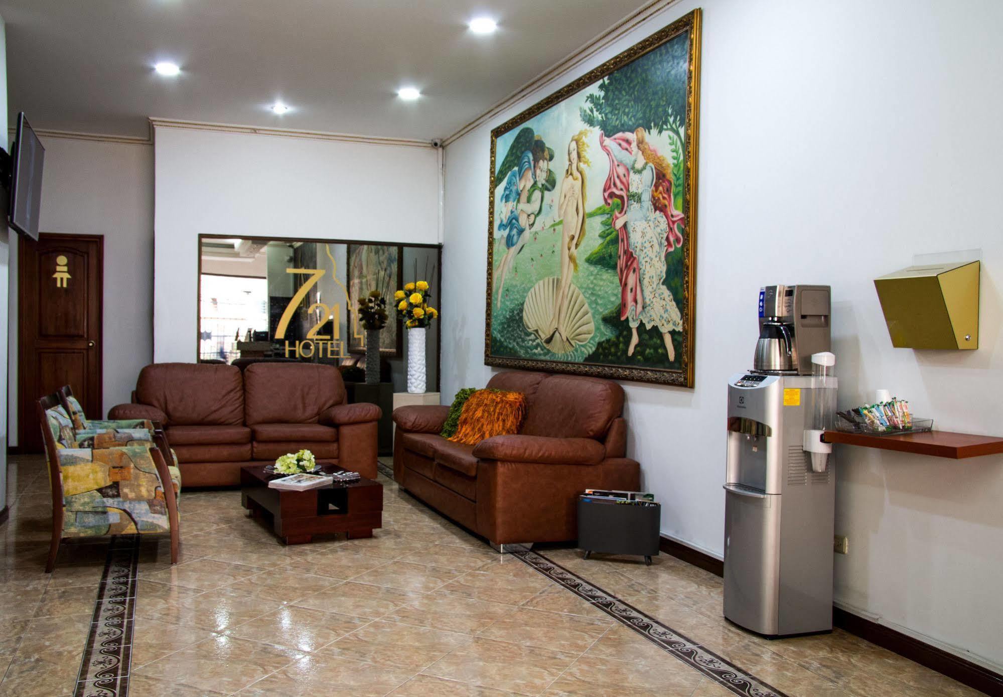 פריירה Hotel 721 מראה חיצוני תמונה